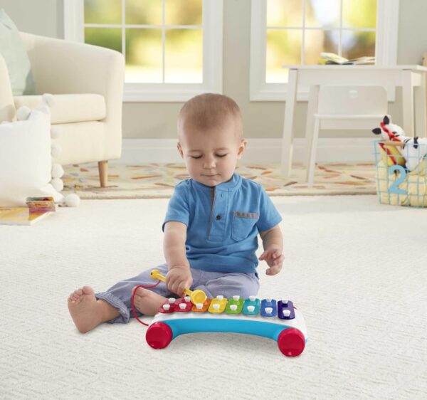 Fisher-Price Toddler Pull Toy, Classic Xylophone Pretend Musical Instrument with Mallet and Rolling Wheels for Ages 18+ Months - Image 6